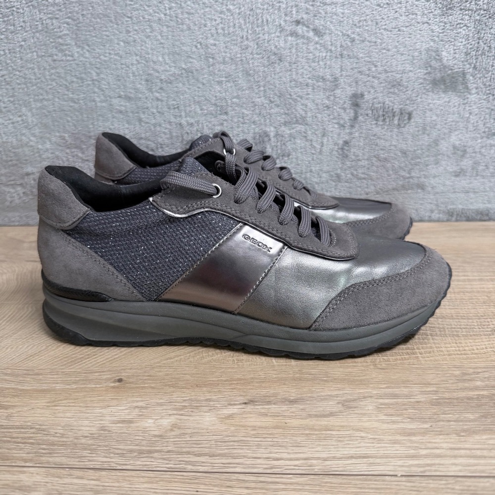 Geox Respira Sneakers Womens 7 Gray Metallic Suede Shimmer Breathable Low‎ Top